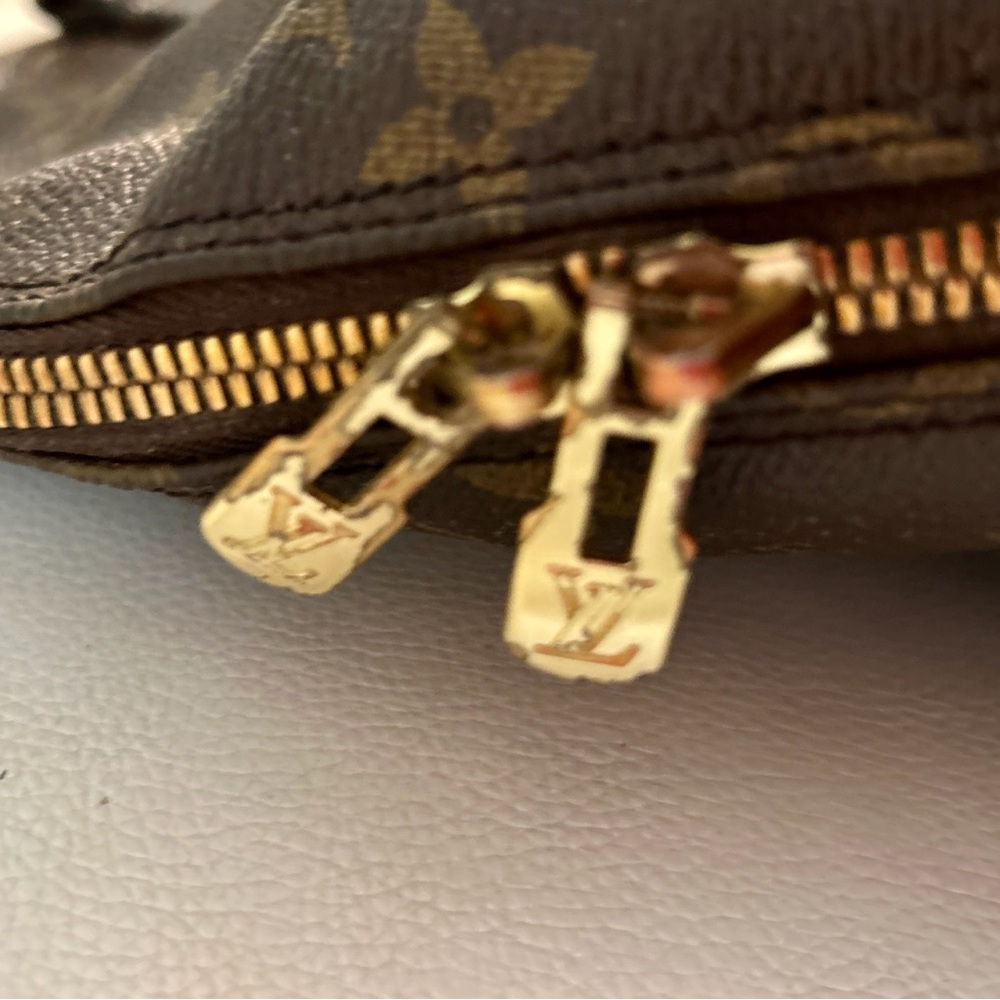 Authentic Louis Vuitton Alma PM BA0995 - Picture 6 of 16